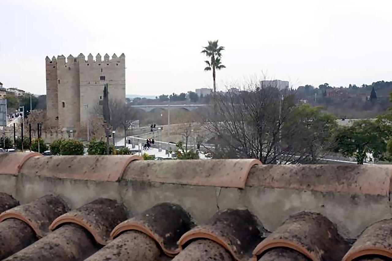 Apartamentos Turisticos Cordoba Califal Luaran gambar